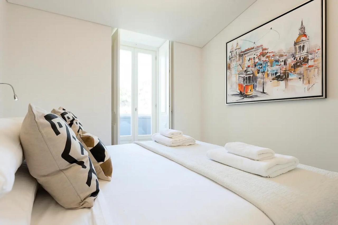 Flh Mouraria Art Apartment With Pool Lisbona Esterno foto