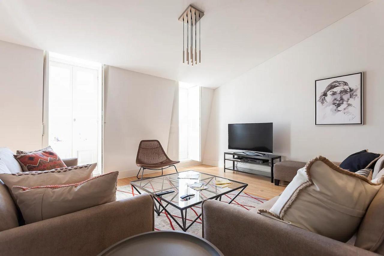Flh Mouraria Art Apartment With Pool Lisbona Esterno foto